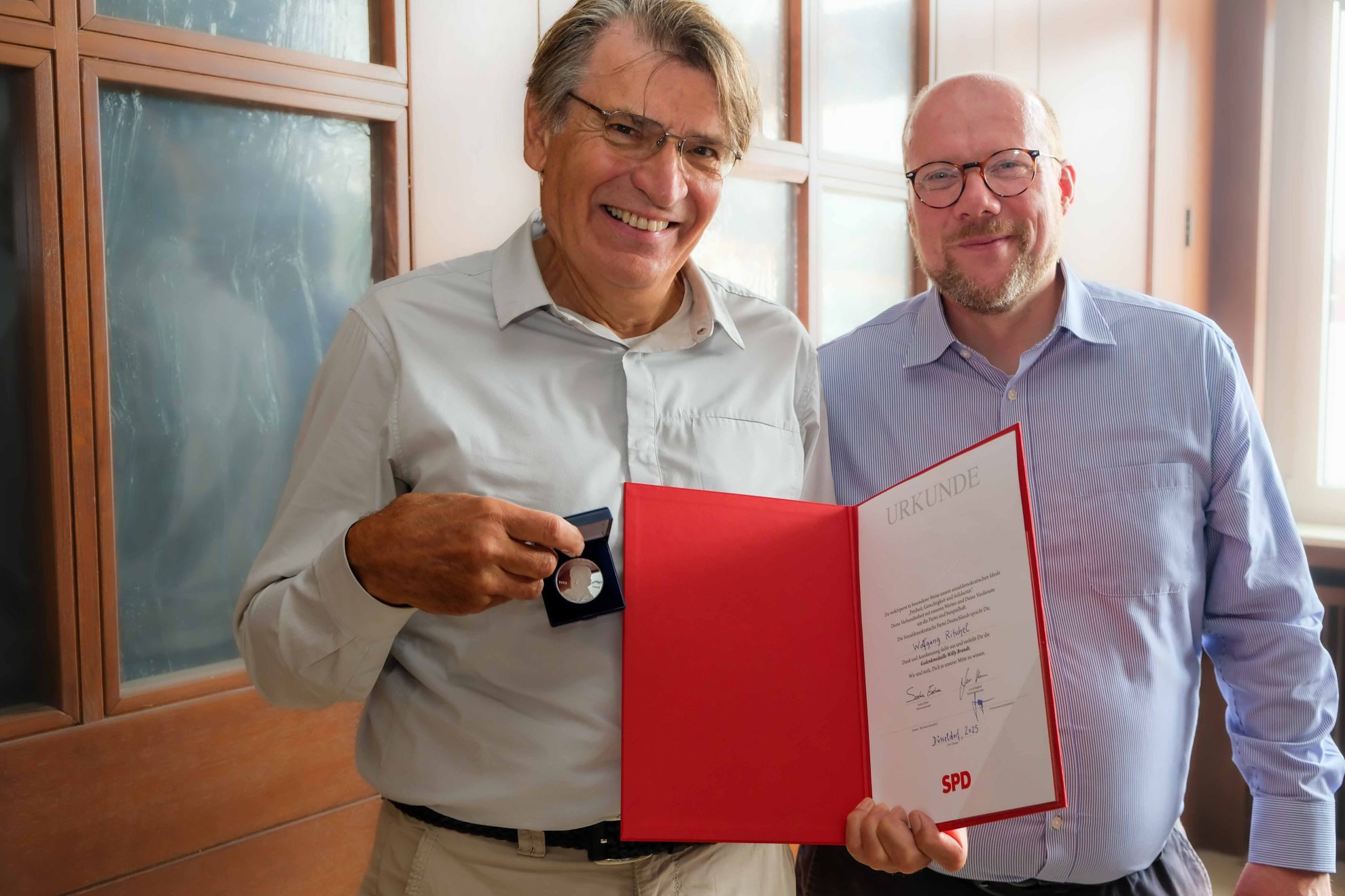 Jubilarehrung SPD Oberkassel-Niederkassel: Willy-Brandt-Medaille für ...
